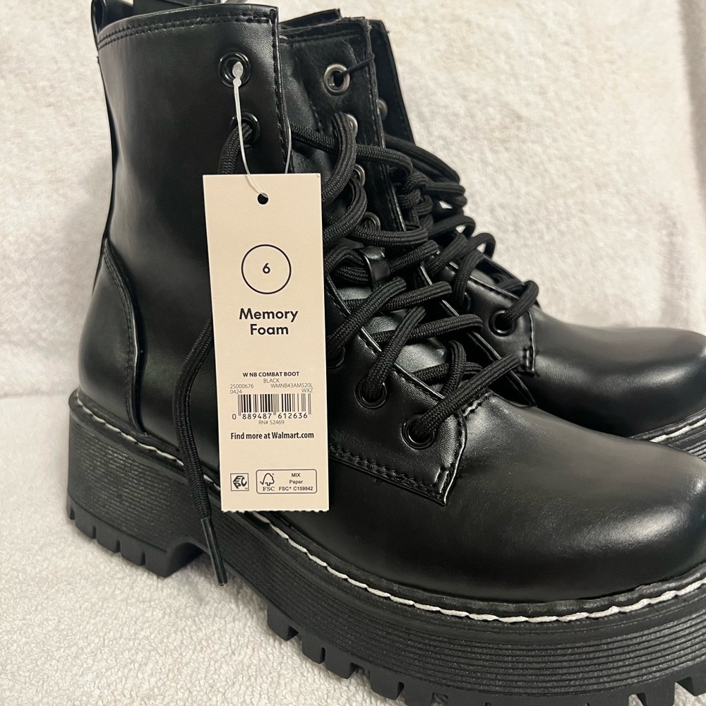 No Boundaries Black Combat Boots for Women - Picture 6 of 8